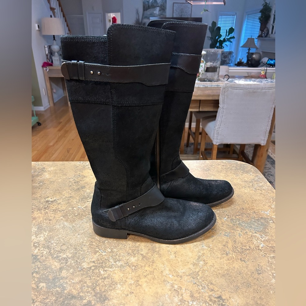 UGG Dayle Black Distressed Leather Riding Style Boots